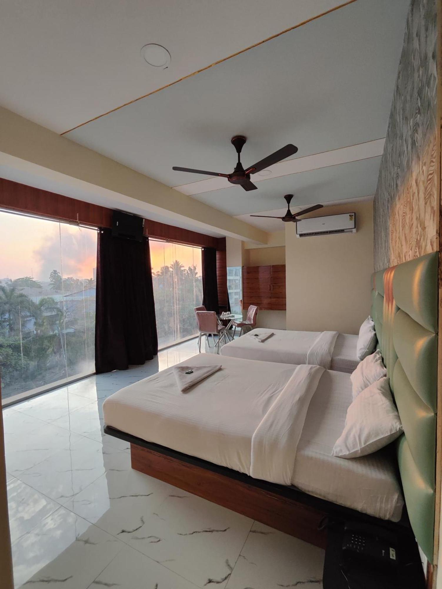 New Balaji Residency By Glitz Hotels Ulhasnagar Luaran gambar