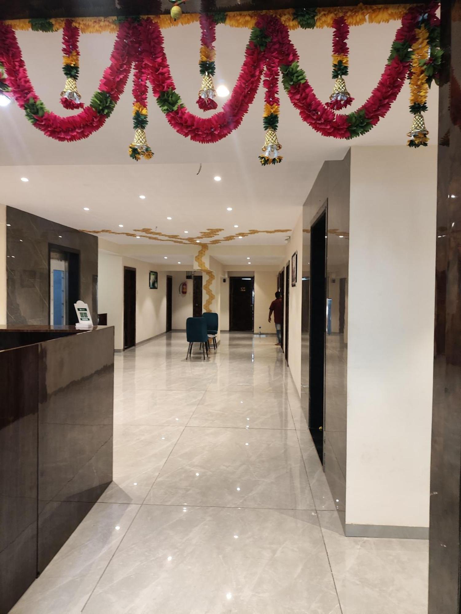 New Balaji Residency By Glitz Hotels Ulhasnagar Luaran gambar